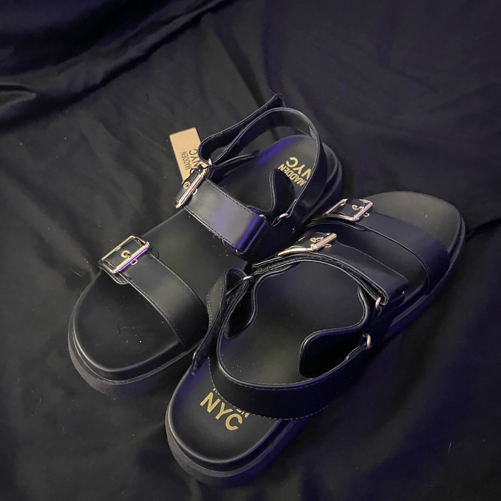 NYC Women's Elegant Black Sandals
